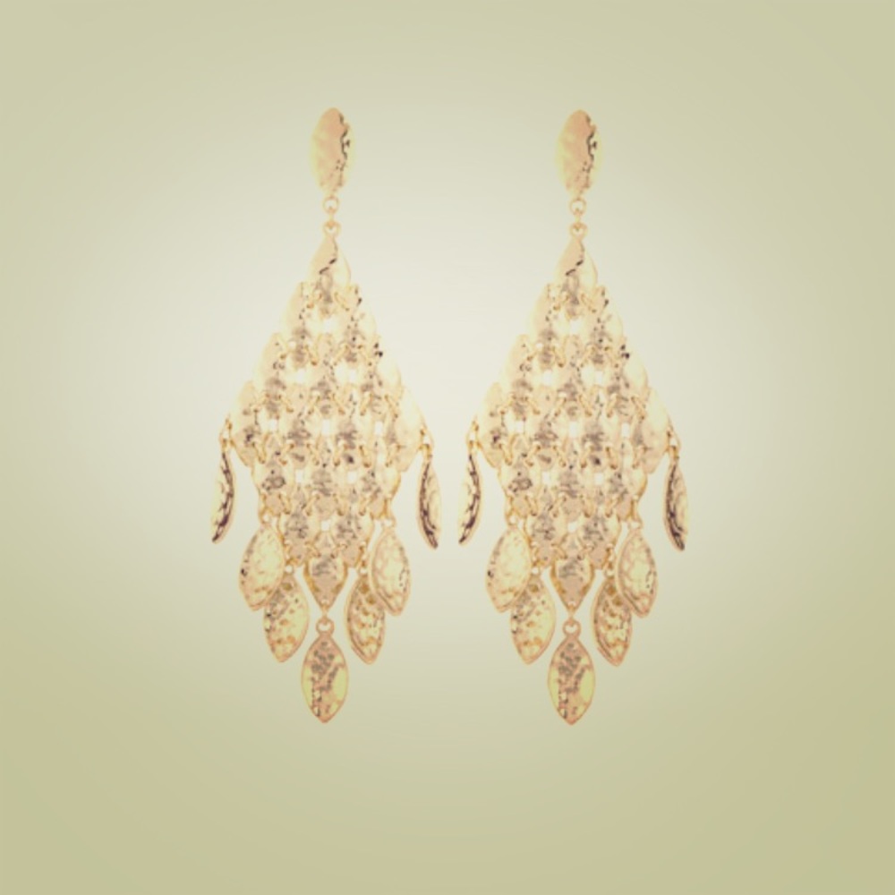 Kendra Scott Nera Chandelier Earrings